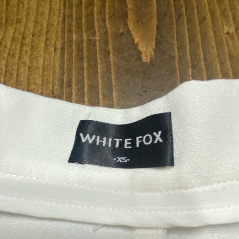 white fox 
extra small